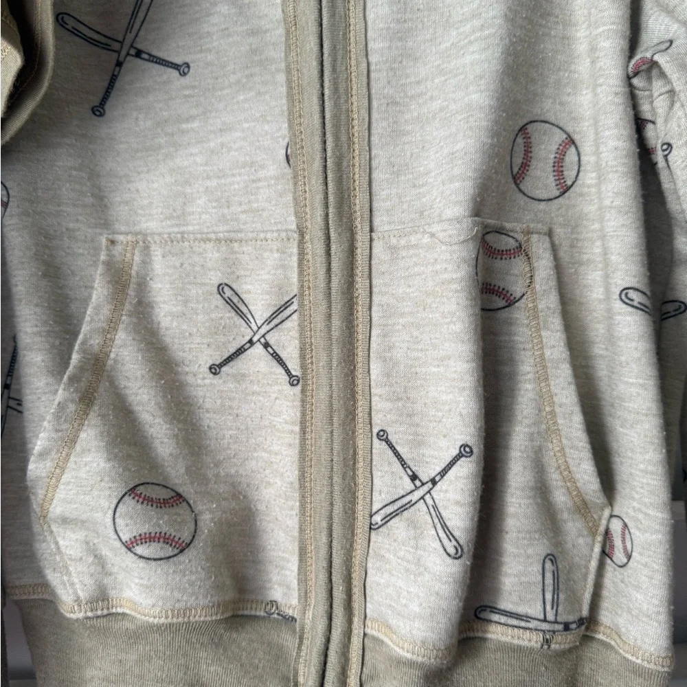 Graphic Tees and Hoodie Set - Green, Yellow, Red, White - Picture 3 of 11